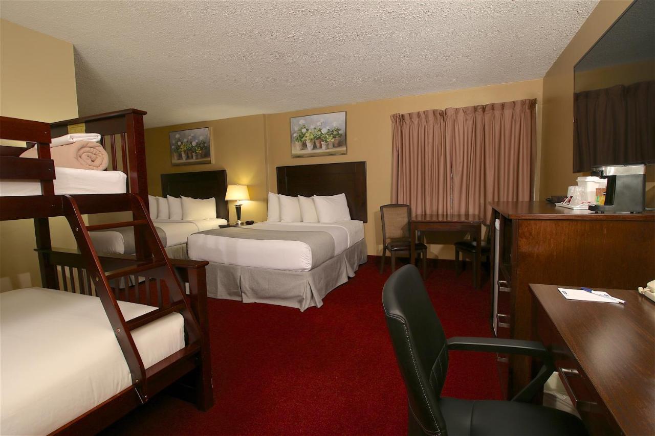 Hotel Clarion Pointe Medicine Hat Esterno foto