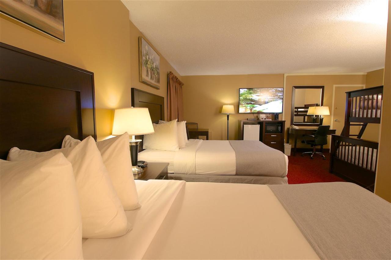 Hotel Clarion Pointe Medicine Hat Esterno foto